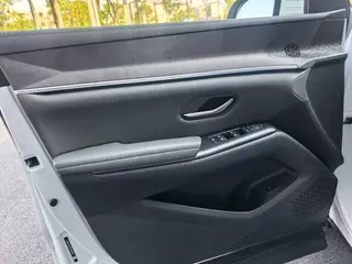 BYD Song Pro 2025 The second generation of intelligent driving version DM-i 115KM Transcendent exterior photo 9 BYD Song Pro 2025 The second generation of intelligent driving version DM-i 115KM Transcendent exterior photo 9