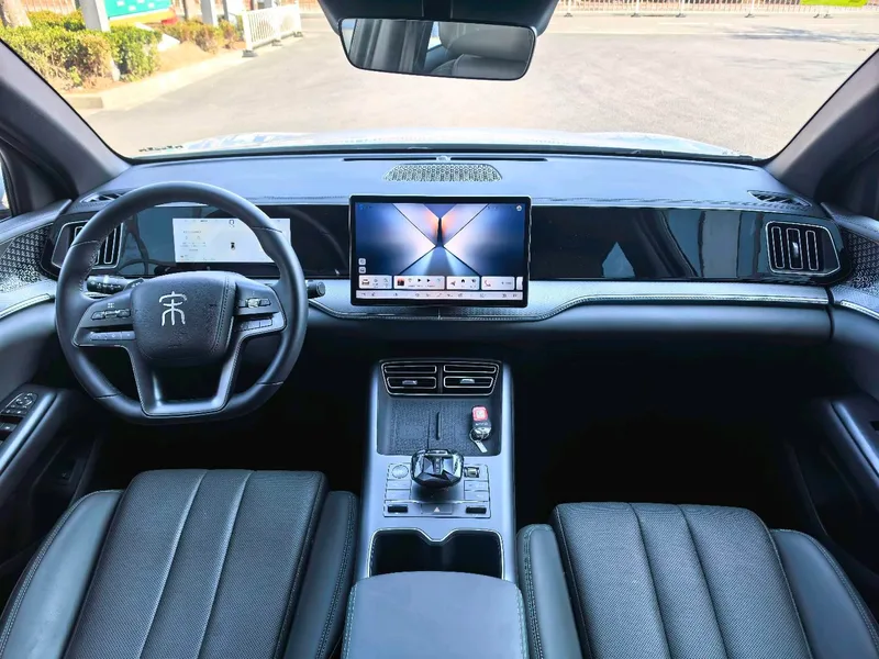 BYD Song Pro 2025 The second generation of intelligent driving version DM-i 115KM Transcendent interior photo 13 BYD Song Pro 2025 The second generation of intelligent driving version DM-i 115KM Transcendent interior photo 13