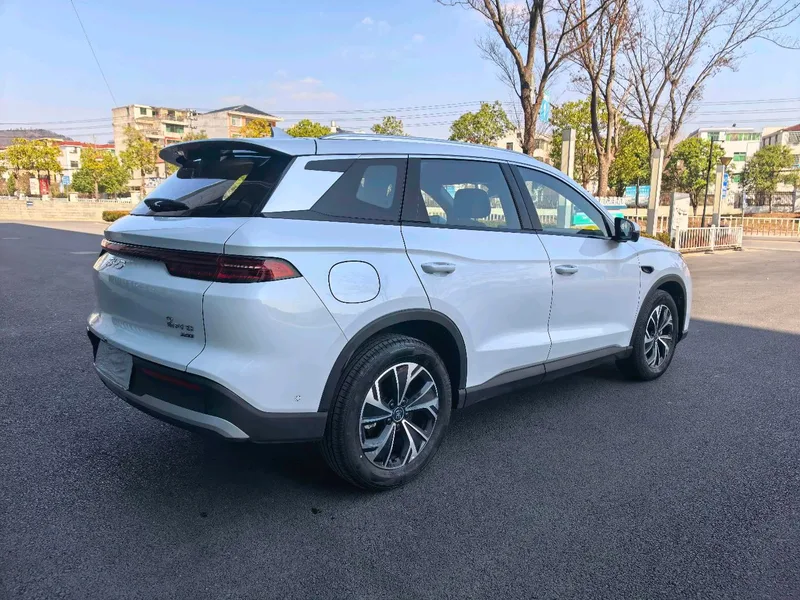 BYD Song Pro 2025 The second generation of intelligent driving version DM-i 115KM Transcendent interior photo 19 BYD Song Pro 2025 The second generation of intelligent driving version DM-i 115KM Transcendent interior photo 19