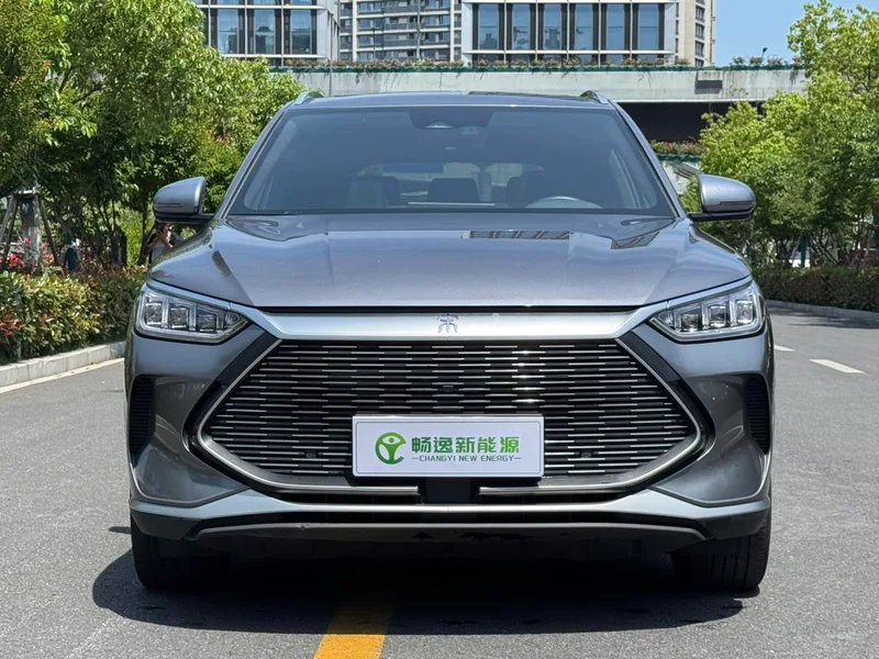 BYD Song PLUS DM 2021 DM-i 110KM Two-drive flagship type exterior photo 2 BYD Song PLUS DM 2021 DM-i 110KM Two-drive flagship type exterior photo 2