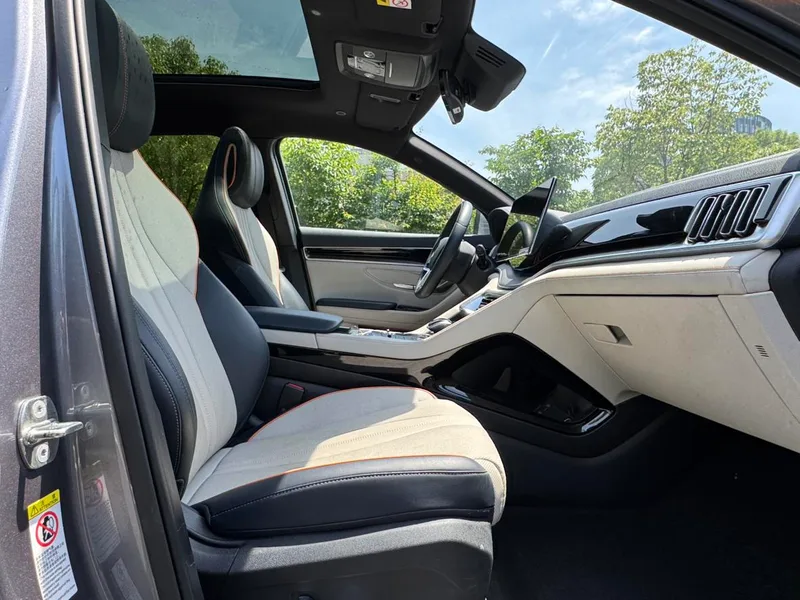BYD Song PLUS DM 2021 DM-i 110KM Two-drive flagship type interior photo 12 BYD Song PLUS DM 2021 DM-i 110KM Two-drive flagship type interior photo 12