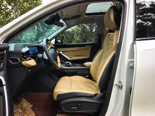 Geely Boyue L 2023 1.5TD DCT Premium Trim interior photo 17 Geely Boyue L 2023 1.5TD DCT Premium Trim interior photo 17