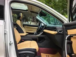 Geely Boyue L 2023 1.5TD DCT Premium Trim interior photo 18 Geely Boyue L 2023 1.5TD DCT Premium Trim interior photo 18