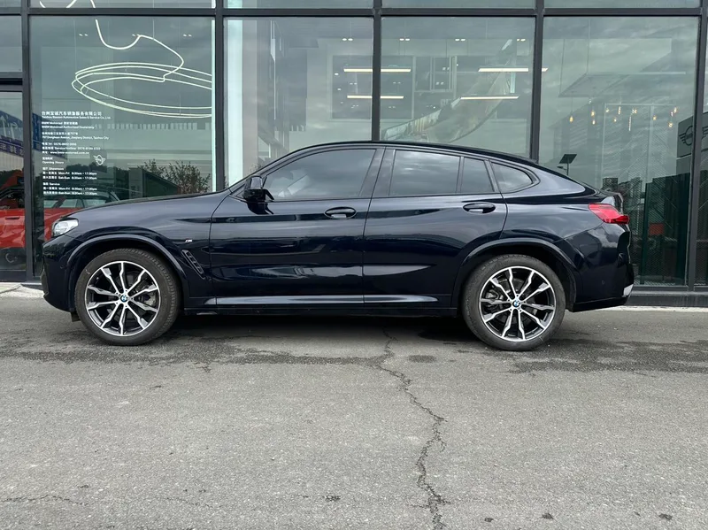 BMW X4 2022 xDrive 30i M Sports suit exterior photo 3 BMW X4 2022 xDrive 30i M Sports suit exterior photo 3