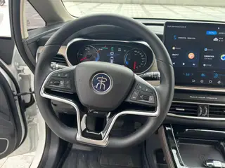 BYD Song MAX DM 2022 DM-i 105KM Executive Edition interior photo 16 BYD Song MAX DM 2022 DM-i 105KM Executive Edition interior photo 16