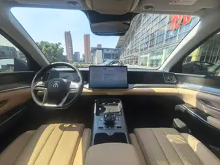 BYD Song Pro 2025 Second generation DM-i 115KM Excellence-type interior photo 11 BYD Song Pro 2025 Second generation DM-i 115KM Excellence-type interior photo 11