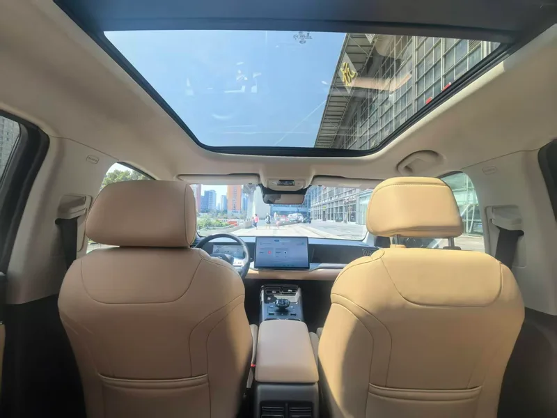 BYD Song Pro 2025 Second generation DM-i 115KM Excellence-type interior photo 12 BYD Song Pro 2025 Second generation DM-i 115KM Excellence-type interior photo 12