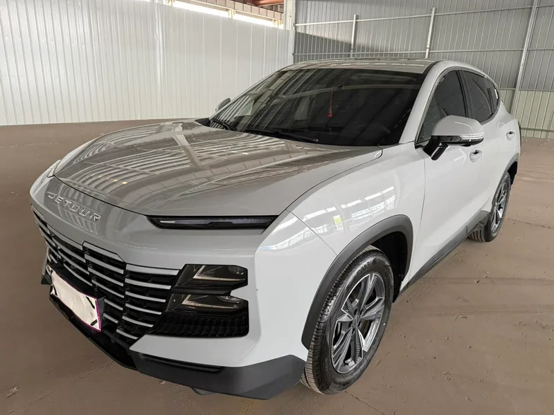 Jetour Dasheng 2024 1.5T DCT Star Brilliance PRO exterior photo 1 Jetour Dasheng 2024 1.5T DCT Star Brilliance PRO exterior photo 1