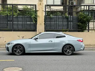 BMW 4 Series 2022 425i M Sports suit exterior photo 2 BMW 4 Series 2022 425i M Sports suit exterior photo 2