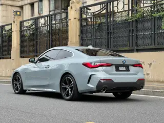BMW 4 Series 2022 425i M Sports suit exterior photo 3 BMW 4 Series 2022 425i M Sports suit exterior photo 3