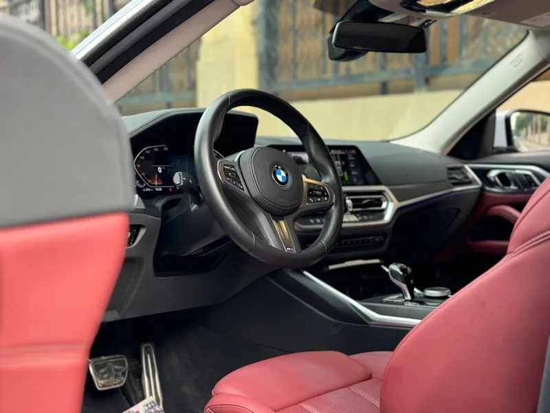 BMW 4 Series 2022 425i M Sports suit interior photo 13 BMW 4 Series 2022 425i M Sports suit interior photo 13