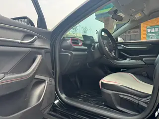 BYD Destroyer 05 2023 DM-i Champion Edition 55KM Luxury type interior photo 10 BYD Destroyer 05 2023 DM-i Champion Edition 55KM Luxury type interior photo 10