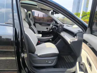 Jetour Dasheng 2022 1.6T DCT El rey MAX interior foto 11 Jetour Dasheng 2022 1.6T DCT El rey MAX interior foto 11