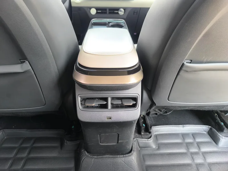 Jetour Dasheng 2022 1.6T DCT El rey MAX interior foto 15 Jetour Dasheng 2022 1.6T DCT El rey MAX interior foto 15