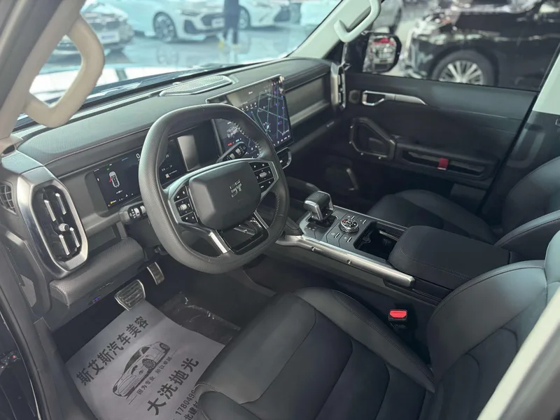 Jetour T2 2025 2.0TD XWD Cruzando interior foto 8 Jetour T2 2025 2.0TD XWD Cruzando interior foto 8