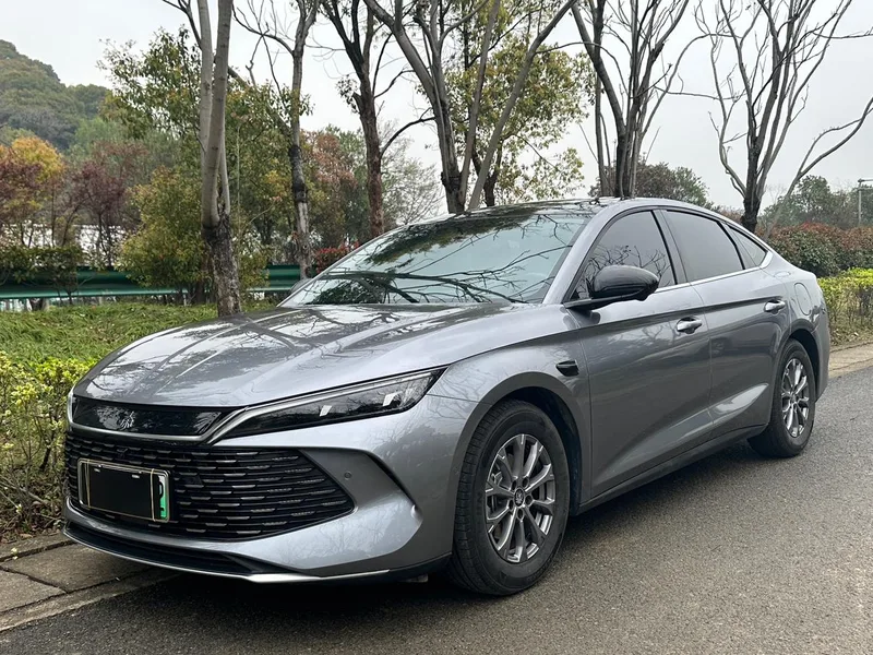 BYD Qin L 2025 Smart Driving Version DM-i 80KM Transcendent exterior photo 1 BYD Qin L 2025 Smart Driving Version DM-i 80KM Transcendent exterior photo 1