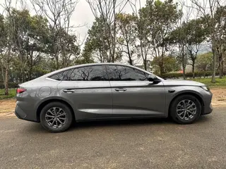 BYD Qin L 2025 Smart Driving Version DM-i 80KM Transcendent exterior photo 5 BYD Qin L 2025 Smart Driving Version DM-i 80KM Transcendent exterior photo 5