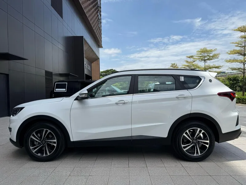 Jetour X70S 2022 1.5T DCT Free version exterior photo 5 Jetour X70S 2022 1.5T DCT Free version exterior photo 5