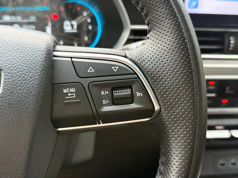 Jetour X70S 2022 1.5T DCT Free version interior photo 20 Jetour X70S 2022 1.5T DCT Free version interior photo 20