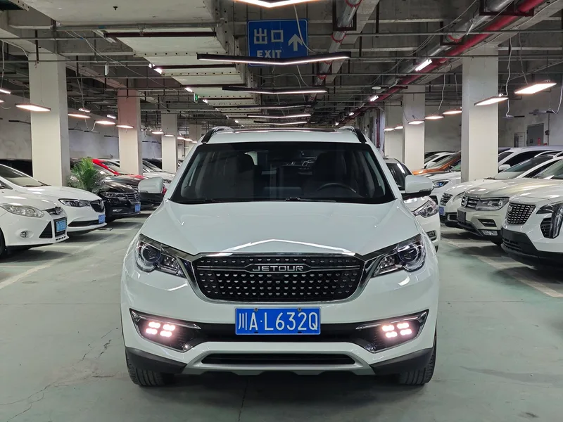 Jetour X70S 2019 1.5T Automatic exploration version 5 seat China V exterior photo 2 Jetour X70S 2019 1.5T Automatic exploration version 5 seat China V exterior photo 2