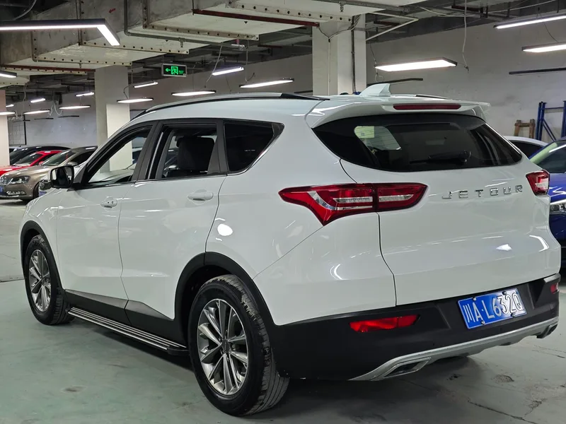 Jetour X70S 2019 1.5T Automatic exploration version 5 seat China V interior photo 11 Jetour X70S 2019 1.5T Automatic exploration version 5 seat China V interior photo 11