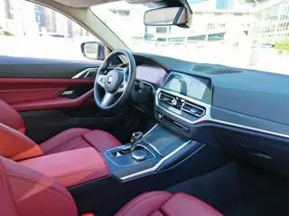 BMW 4 Series 2022 425i Fashionable M Sports Night Suit interior photo 8 BMW 4 Series 2022 425i Fashionable M Sports Night Suit interior photo 8