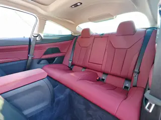 BMW 4 Series 2022 425i Fashionable M Sports Night Suit interior photo 12 BMW 4 Series 2022 425i Fashionable M Sports Night Suit interior photo 12