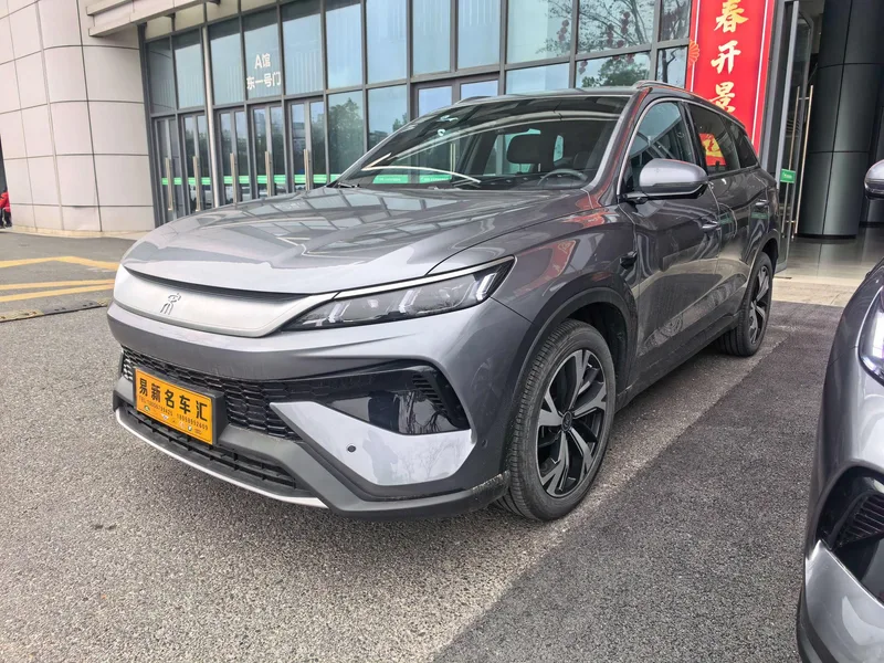 BYD Song Pro 2025 Versión de conducción inteligente de segunda generación DM-i 115KM Tipo de superación exterior foto 1 BYD Song Pro 2025 Versión de conducción inteligente de segunda generación DM-i 115KM Tipo de superación exterior foto 1