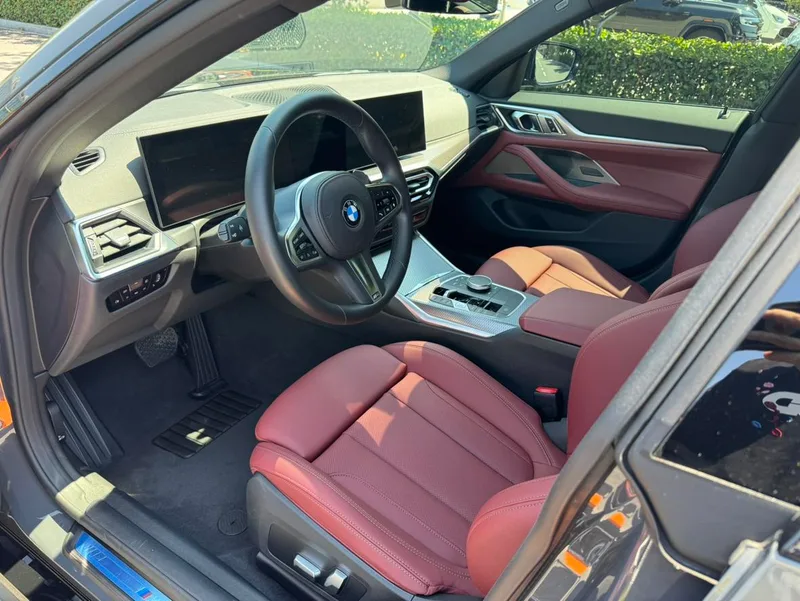 BMW 4 Series 2023 425i Gran Coupe M Sports Night Suit interior photo 10 BMW 4 Series 2023 425i Gran Coupe M Sports Night Suit interior photo 10