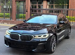 BMW 5 Series 2023 530Li Лидирующий M Спортивный костюм