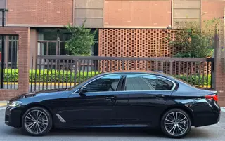 BMW 5 Series 2023 530Li Leading Type M Sports suit exterior photo 4 BMW 5 Series 2023 530Li Leading Type M Sports suit exterior photo 4