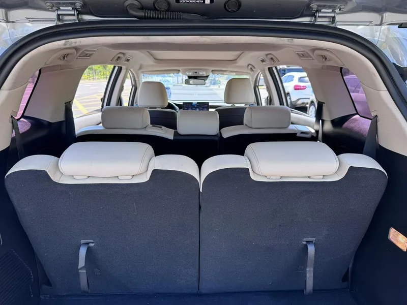 BYD Song MAX DM 2022 DM-i 105KM Flagship interior photo 8 BYD Song MAX DM 2022 DM-i 105KM Flagship interior photo 8
