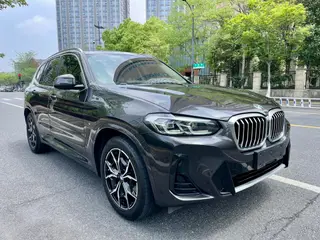 BMW X3 2022 xDrive25i M Sports suit exterior photo 3 BMW X3 2022 xDrive25i M Sports suit exterior photo 3