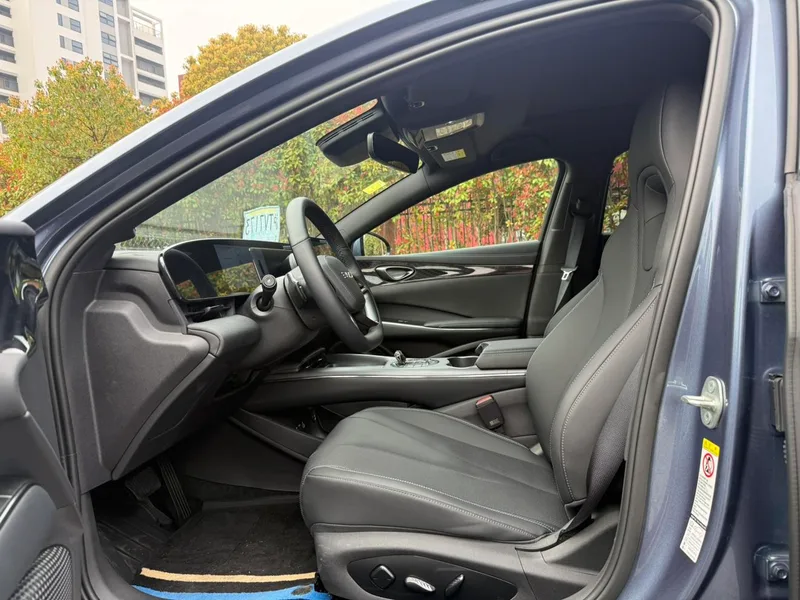 BYD Seal 2025 Restyling 650 Smart Driving Version exterior photo 5 BYD Seal 2025 Restyling 650 Smart Driving Version exterior photo 5