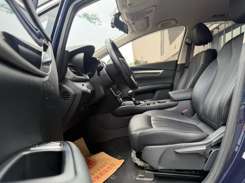 BYD Song MAX 2017 1.5T Auto Zhilian Luxury Model 7 seat exterior photo 8 BYD Song MAX 2017 1.5T Auto Zhilian Luxury Model 7 seat exterior photo 8