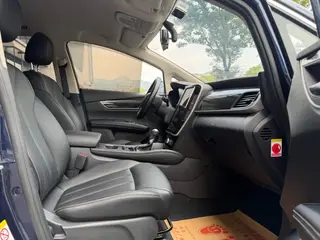 BYD Song MAX 2017 1.5T Auto Zhilian Luxury Model 7 seat interior photo 12 BYD Song MAX 2017 1.5T Auto Zhilian Luxury Model 7 seat interior photo 12