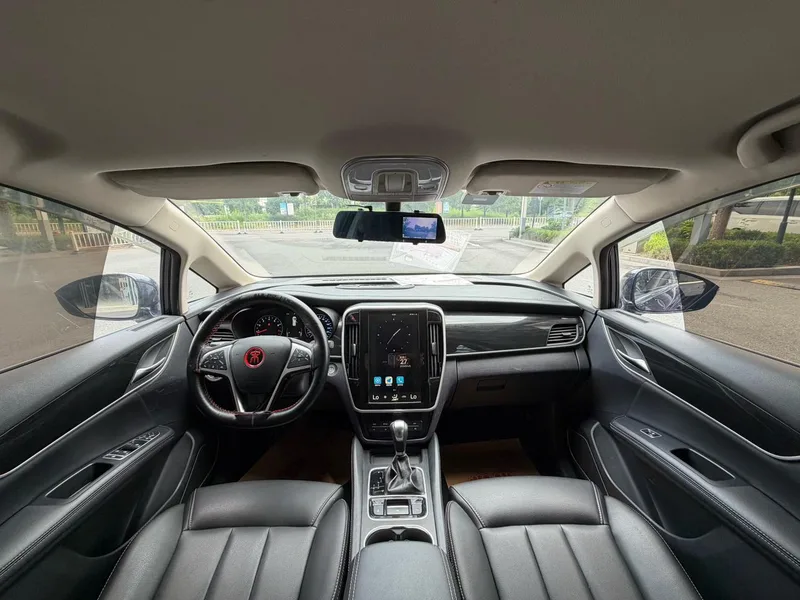 BYD Song MAX 2017 1.5T Auto Zhilian Luxury Model 7 seat interior photo 14 BYD Song MAX 2017 1.5T Auto Zhilian Luxury Model 7 seat interior photo 14