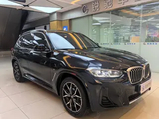 BMW X3 2022 Restyling xDrive25i M Sports suit exterior photo 3 BMW X3 2022 Restyling xDrive25i M Sports suit exterior photo 3
