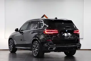 BMW X5 2022 xDrive 30Li Premium Class M Sports suit exterior photo 4 BMW X5 2022 xDrive 30Li Premium Class M Sports suit exterior photo 4