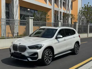 BMW X1 2022 xDrive25Li Premium Class
