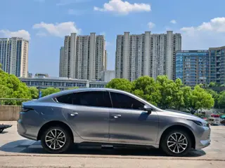 BYD Destroyer 05 2024 Glory Edition DM-i 55KM Luxury type interior photo 10 BYD Destroyer 05 2024 Glory Edition DM-i 55KM Luxury type interior photo 10