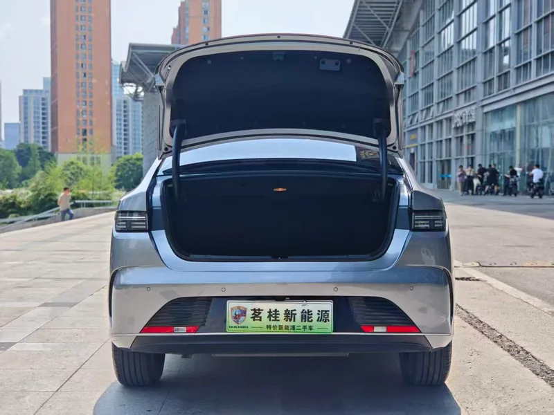 BYD Destroyer 05 2024 Glory Edition DM-i 55KM Luxury type interior photo 14 BYD Destroyer 05 2024 Glory Edition DM-i 55KM Luxury type interior photo 14