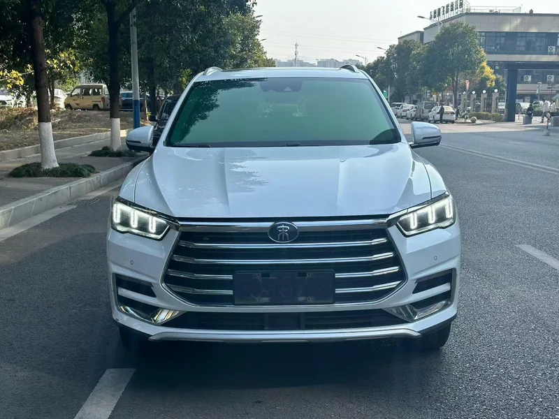 BYD Song Pro 2019 1.5T Automatic Luxury Model exterior photo 2 BYD Song Pro 2019 1.5T Automatic Luxury Model exterior photo 2