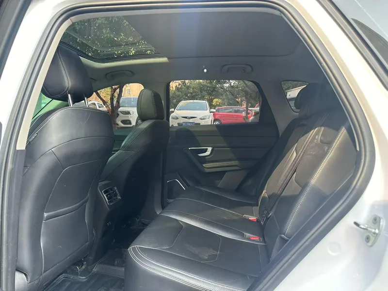 BYD Song Pro 2019 1.5T Automatic Luxury Model interior photo 6 BYD Song Pro 2019 1.5T Automatic Luxury Model interior photo 6
