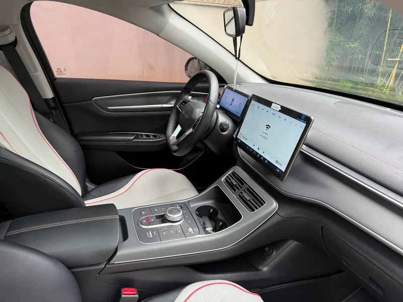 BYD Destroyer 05 2022 DM-i 55KM Luxury type interior photo 8 BYD Destroyer 05 2022 DM-i 55KM Luxury type interior photo 8