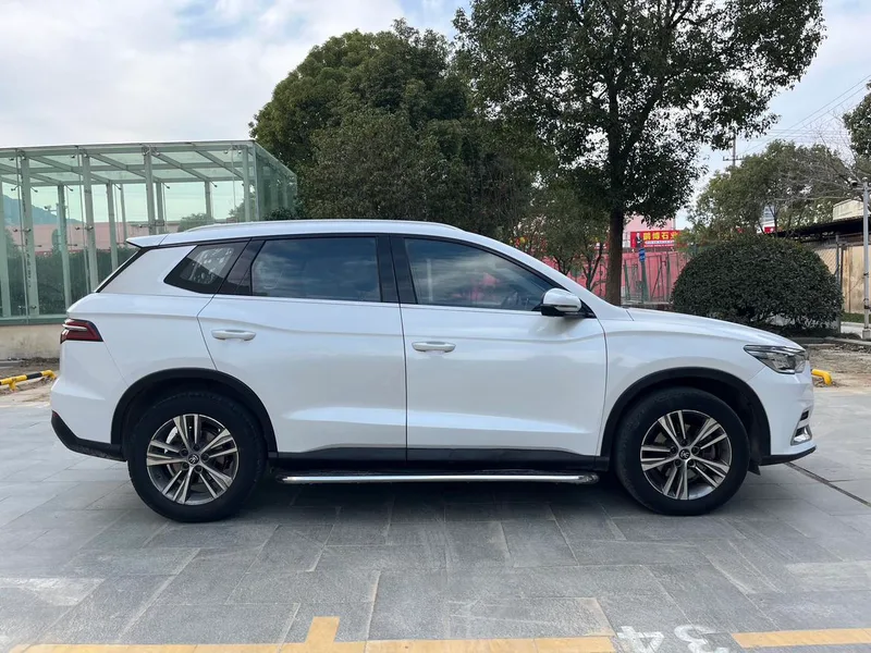 BYD Song Pro 2019 1.5T Tipo elite automático exterior foto 4 BYD Song Pro 2019 1.5T Tipo elite automático exterior foto 4