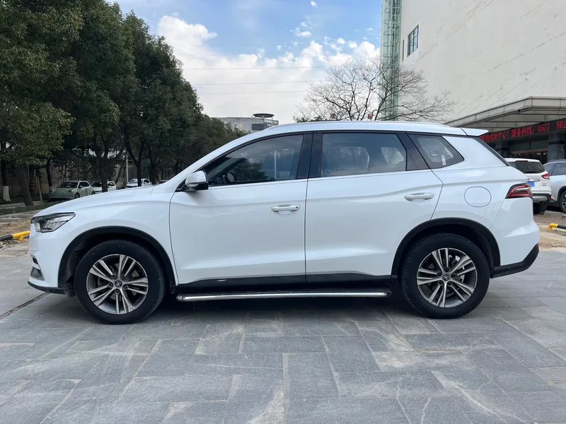 BYD Song Pro 2019 1.5T Tipo elite automático exterior foto 8 BYD Song Pro 2019 1.5T Tipo elite automático exterior foto 8