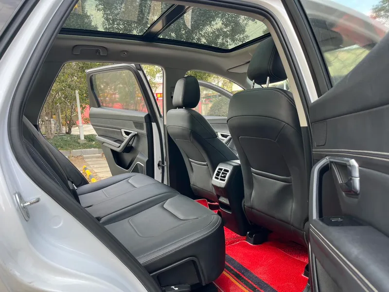 BYD Song Pro 2019 1.5T Tipo elite automático exterior foto 10 BYD Song Pro 2019 1.5T Tipo elite automático exterior foto 10