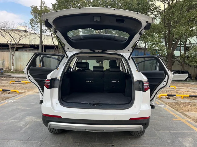 BYD Song Pro 2019 1.5T Tipo elite automático interior foto 19 BYD Song Pro 2019 1.5T Tipo elite automático interior foto 19