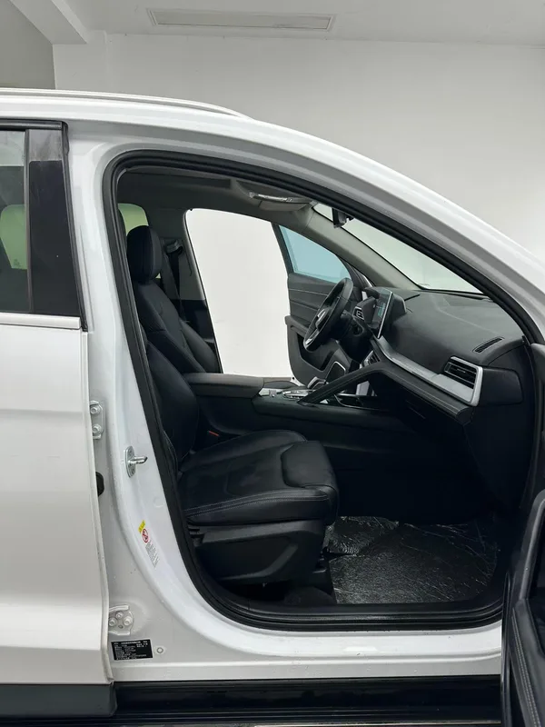 BYD Song Pro 2019 1.5T Tipo de lujo automático exterior foto 4 BYD Song Pro 2019 1.5T Tipo de lujo automático exterior foto 4